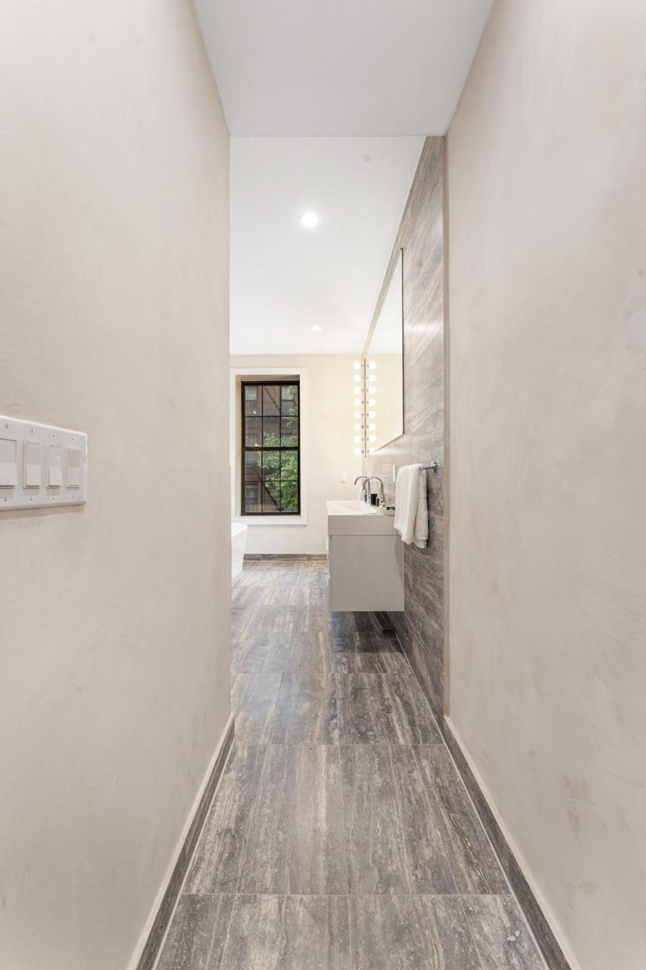 Luxurious Harlem With Modern Amenities, Outdoor Patio! Appartamento